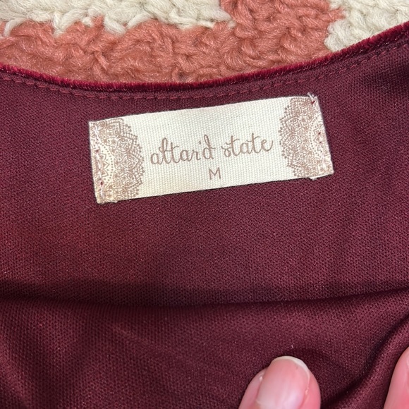 ALTAR’D STATE M gorgeous wine colored minidress with velvety feel - Picture 6 of 9